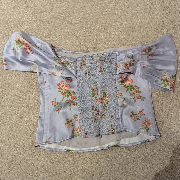 Reformation Lux Silk Off shoulder Top - Picture 4 of 6